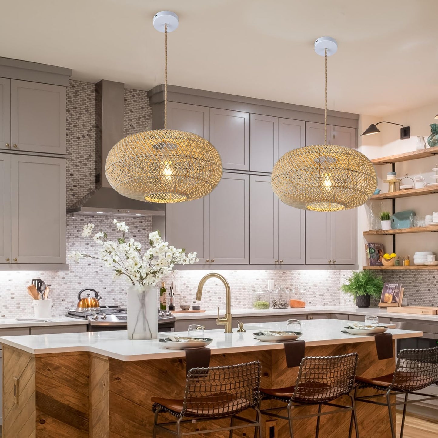 Rattan Pendant Light 16" 1-Light Hand-Woven Rattan Hanging Light，Wicker Woven Basket Chandelier，Modern Bohemian Pendant Lamp for Kitchen Island Foyer Farmhouse Porch