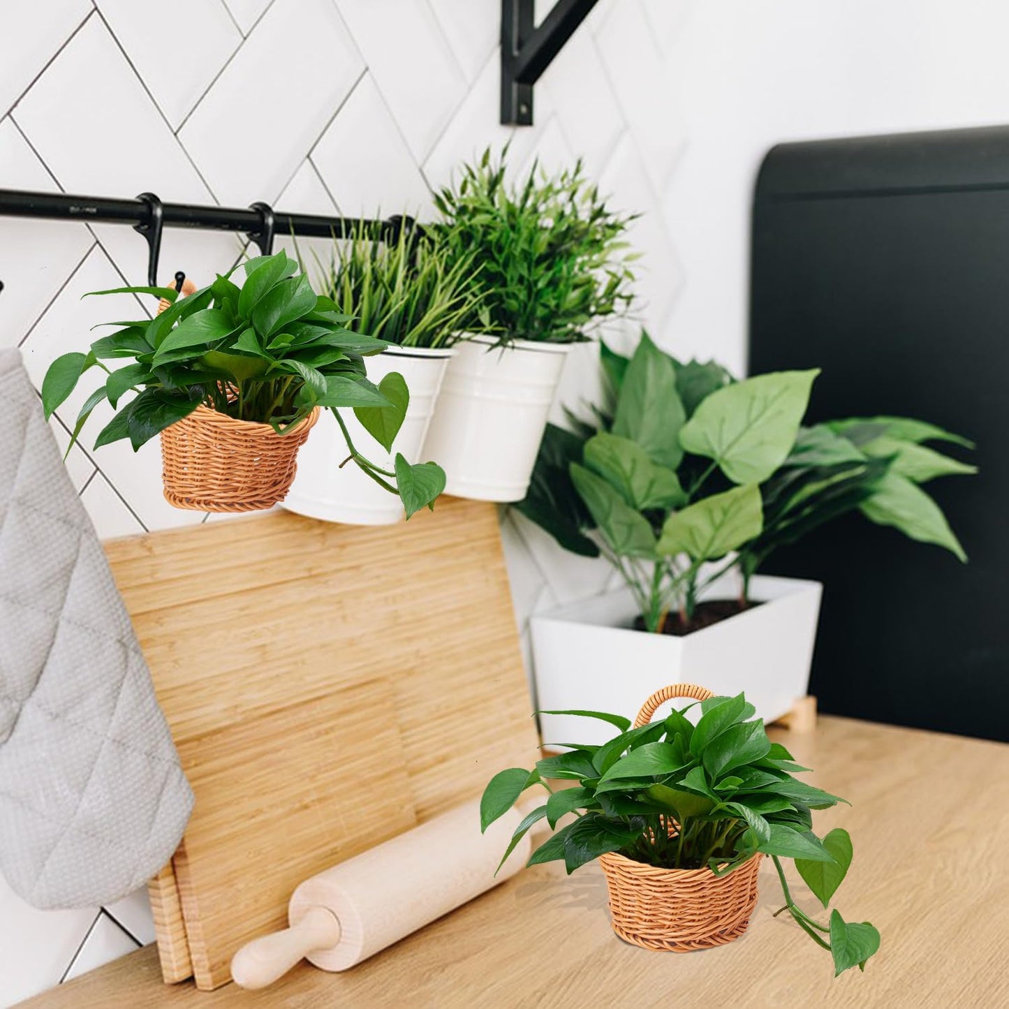 8 Pack 5.5 x 4.3 inch Woven Hanging Fruit Basket, Wall Hanging Wicker Baskets, Wall fruit Wicker Basket for Kitchen, Planter, Vegetable & Fruit, Boho Home Decor