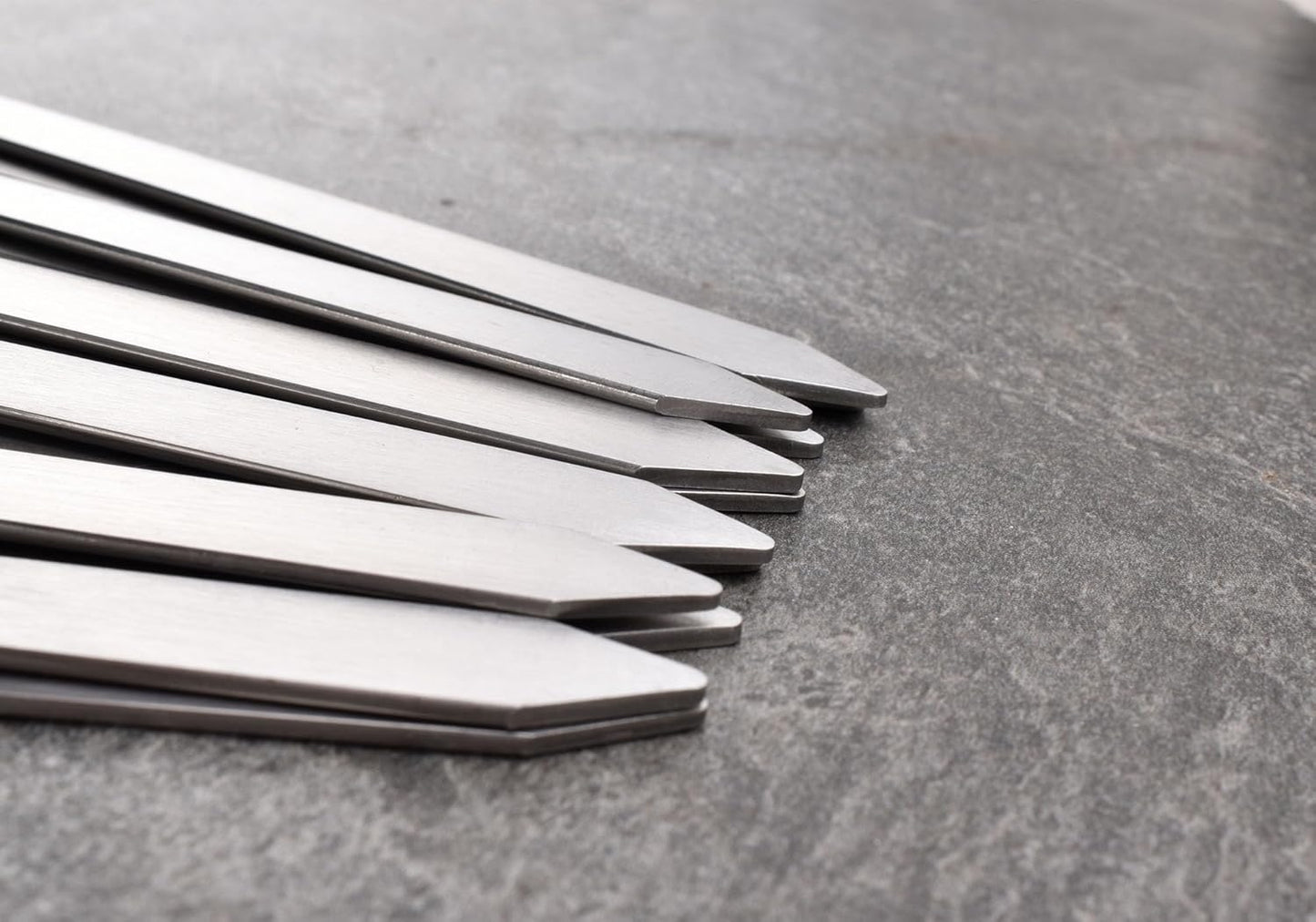 17-Inch Long Flat BBQ Skewers, HONSHEN Brazilian-style Stainless Steel 3/8 Inch Wide Blade with hardwood Handle barbecue skewers for Grilling Meat,Chicken,Shrimp,Vegetables-Set of 12