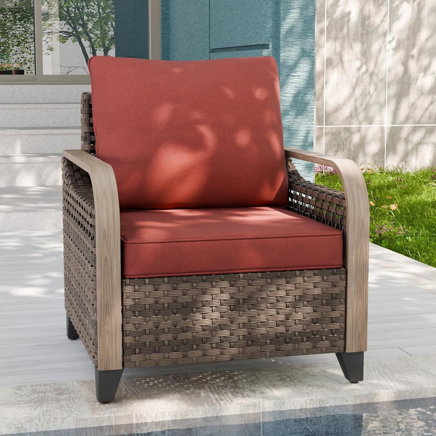 EAGLE PEAK Modern Wicker Outdoor Chair, Patio Chair Curved Armrest, Rattan Patio Furniture for Yard Deck Porch Garden, 1 Chair, Brown/Red