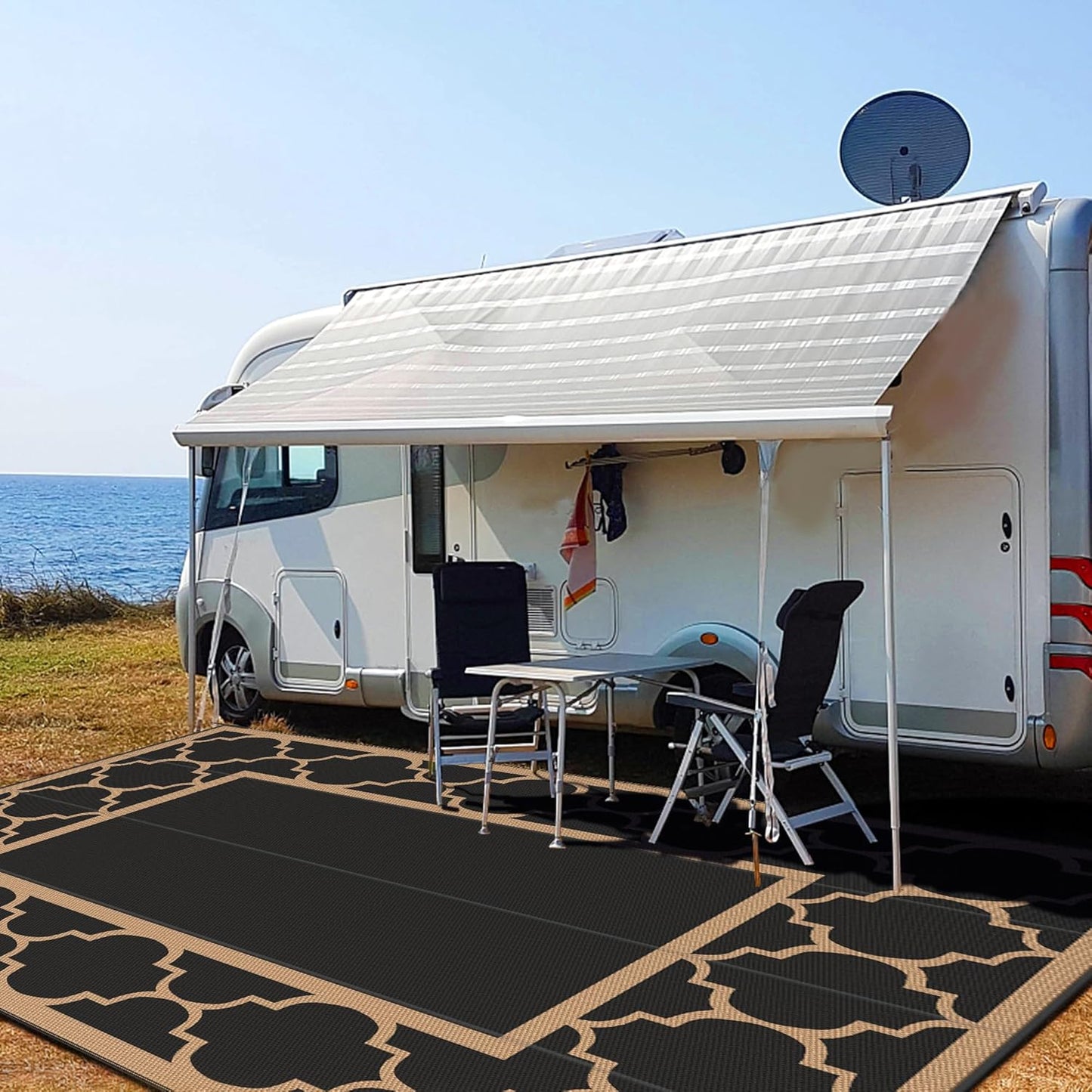 GENIMO 10 ' x 14 ' Outdoor Rug Waterproof for Patio Decor, Foldable Reversible Plastic Straw Area Rugs Mat for Camper, Outside Carpet for Rv, Deck, Porch, Picnic, Beach, Balcony, Black & Brown