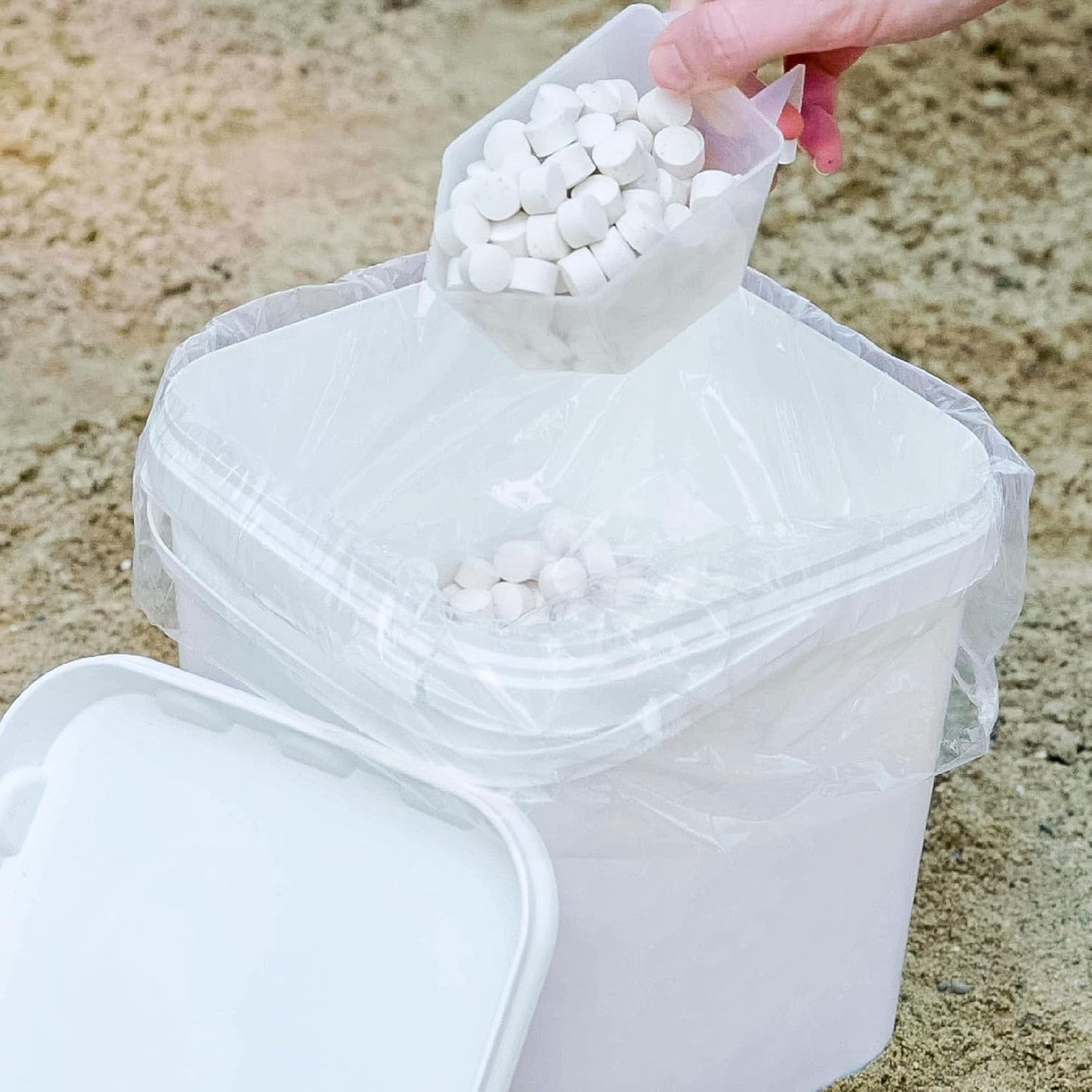 Airmax MuckAway Natural Beneficial Bacteria for Outdoor Ponds & Lakes, Muck, Sludge & Noxious Odor Solution, Easy to use Enzyme Tablets, Cleaner Beach & Shoreline, Fish, Pet & Wildlife Safe, 48 Scoops