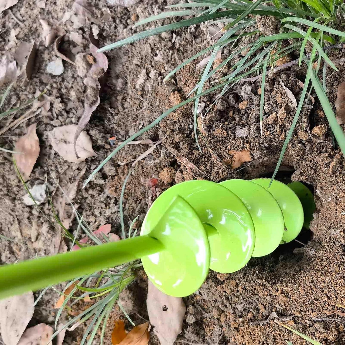 TCBWFY 2x32 Inch Auger Drill Bit for Planting - Long Handle Easy Planter Garden Auger - Bulb & Bedding Plant Augers - Post Hole Digger for 3/8”Hex Drive Drill