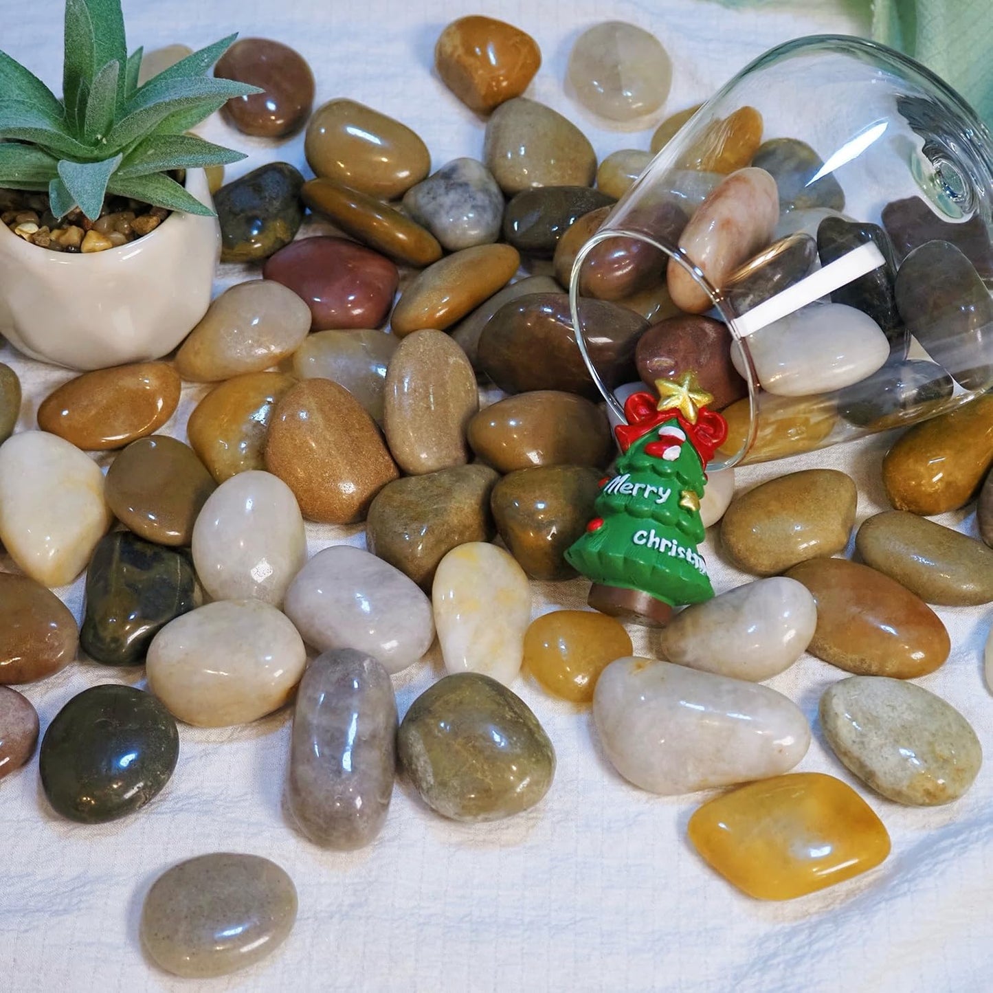 10lbs River Rocks, 1-2Inch Decorative Ornamental Natural Pebbles for Garden Couryard Landscaping Stones, Gravel Filler for Fish Tank,Vases,Home Decor,Aquariums,Animal Habitat, Mixed Color