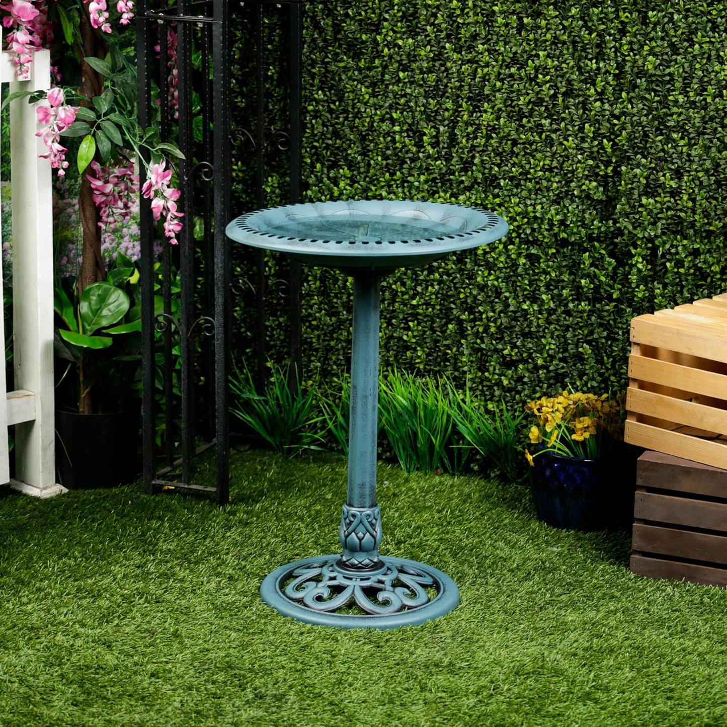 Alpine Corporation TEC116BL Pedestal Birdbath with Scrollwork Base and Ground Stakes, Décor for Lawn & Garden, 21" H, Blue