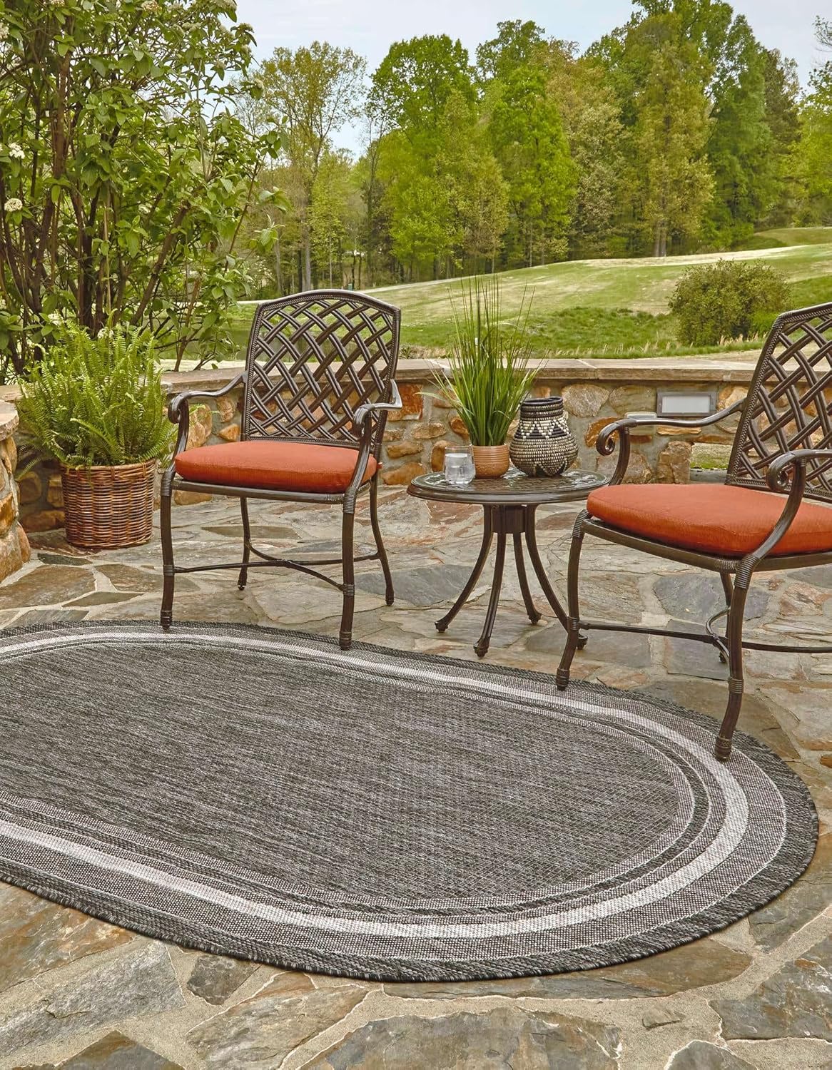 Unique Loom Outdoor Border Collection Area Rug - Soft Border (7' 10" x 10' Oval, Black/ Ivory)