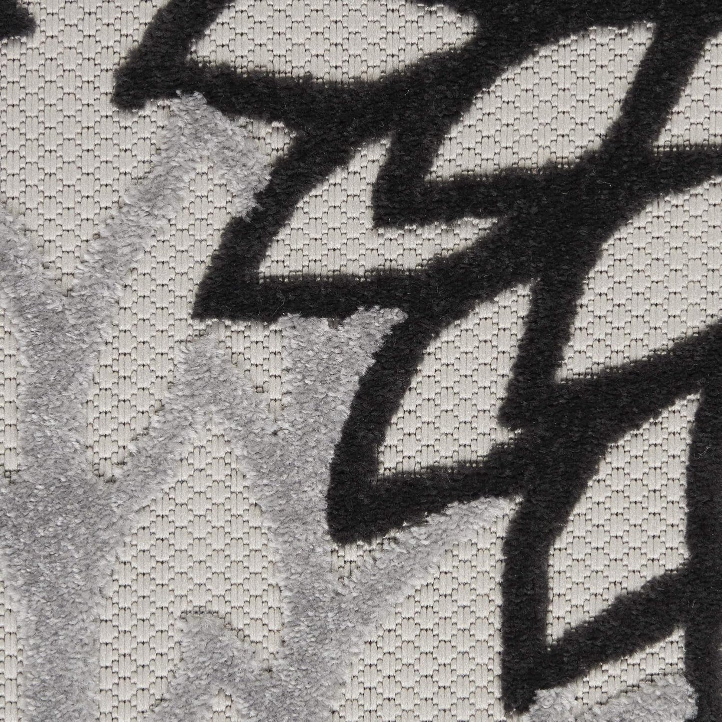 Nourison Aloha Indoor/Outdoor Black White 2'8" x 4' Area Rug, Tropical, Botanical, Easy Cleaning, Non Shedding, Bed Room, Living Room, Dining Room, Deck, Backyard, Patio (3x4)