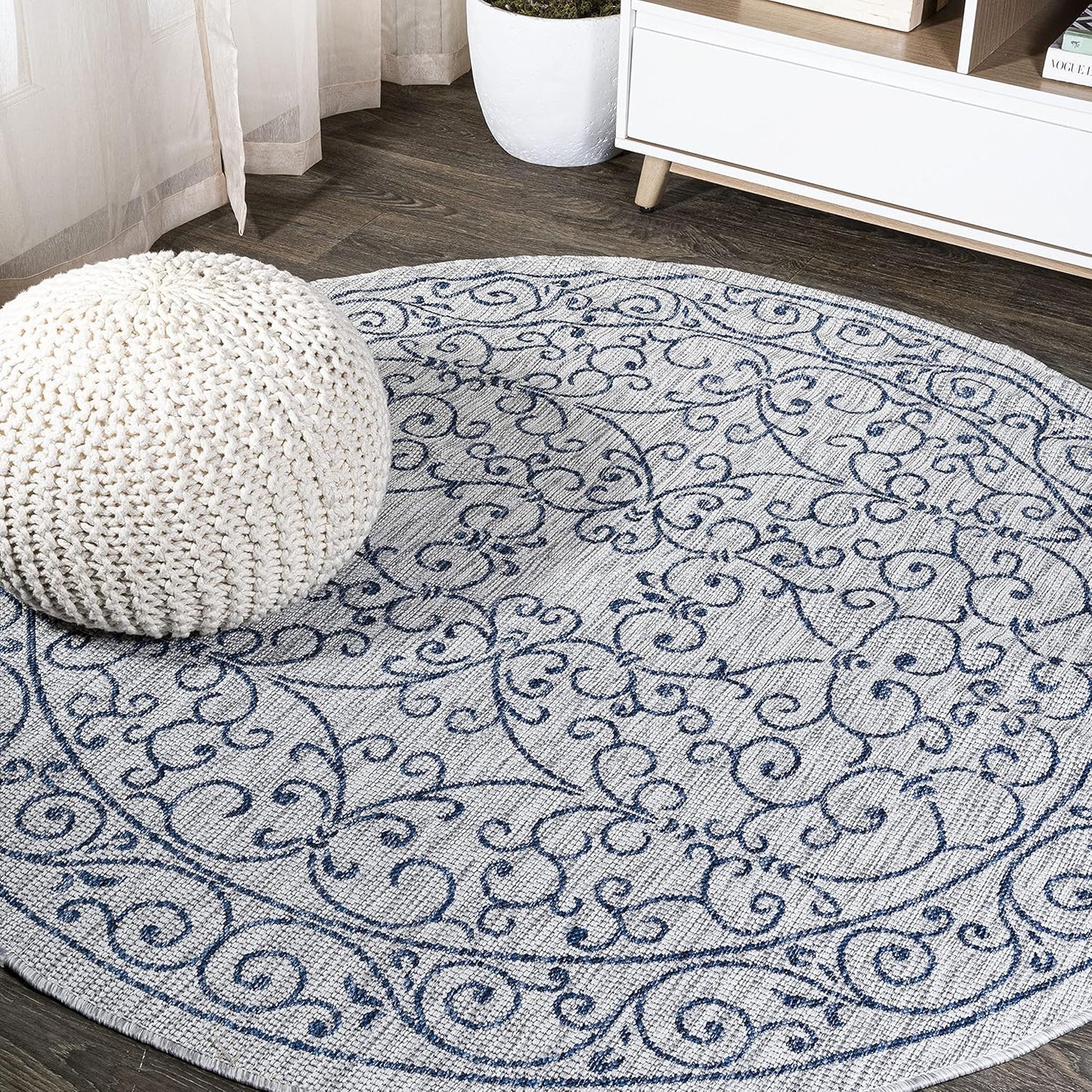 JONATHAN Y SMB106C-8R Charleston Vintage Filigree Textured Weave Gray/Navy 8' Round Indoor/Outdoor Area Rug, Pet Friendly, Non-Shedding, Stain Resistant, Easy-Cleaning for Backyard, Patio, Porch