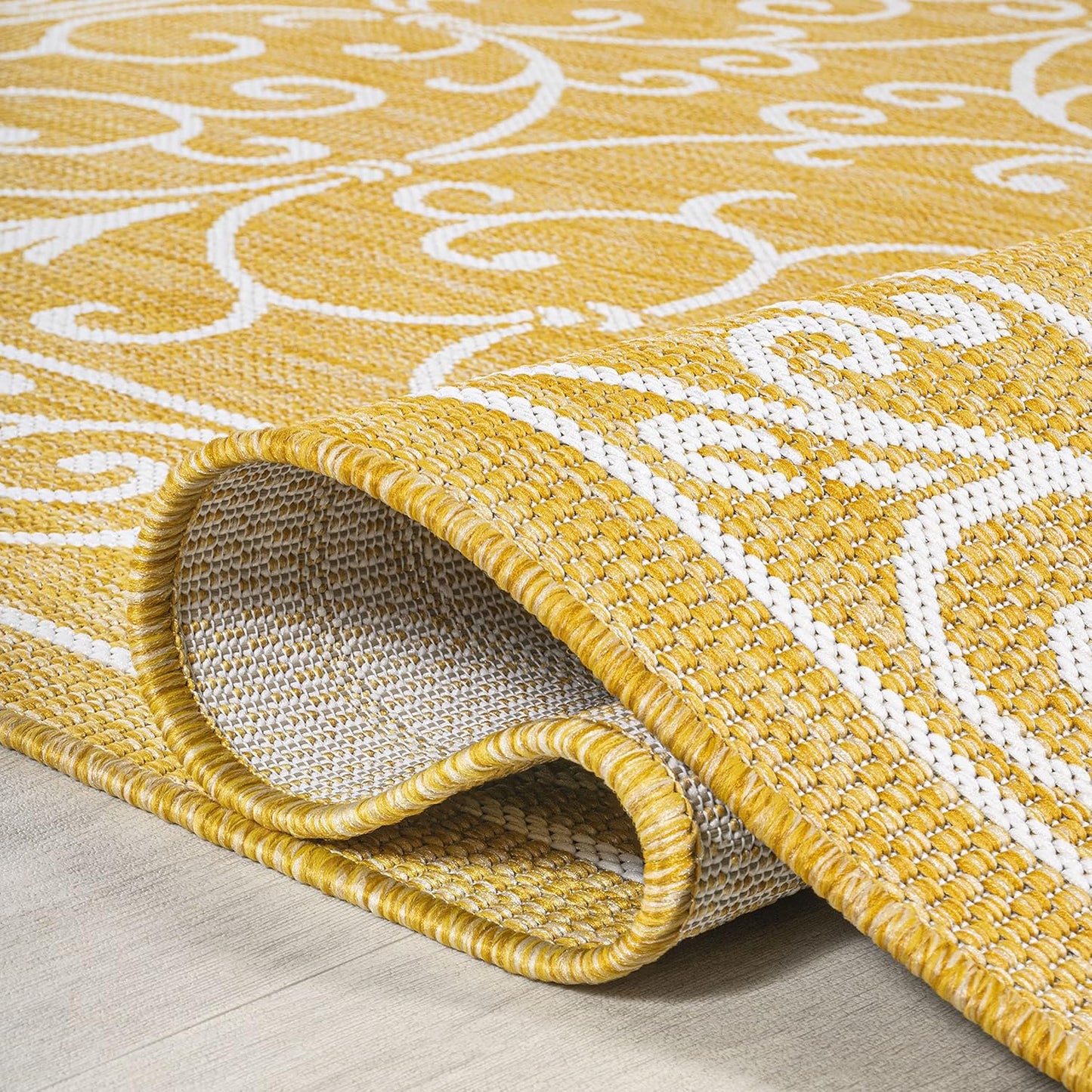 JONATHAN Y SMB106L-3 Charleston Vintage Filigree Textured Weave Indoor Outdoor Area Rug, Classic Traditional Easy-Cleaning,Bedroom,Kitchen,Backyard,Patio,Non Shedding, 3 X 5, Yellow/Cream