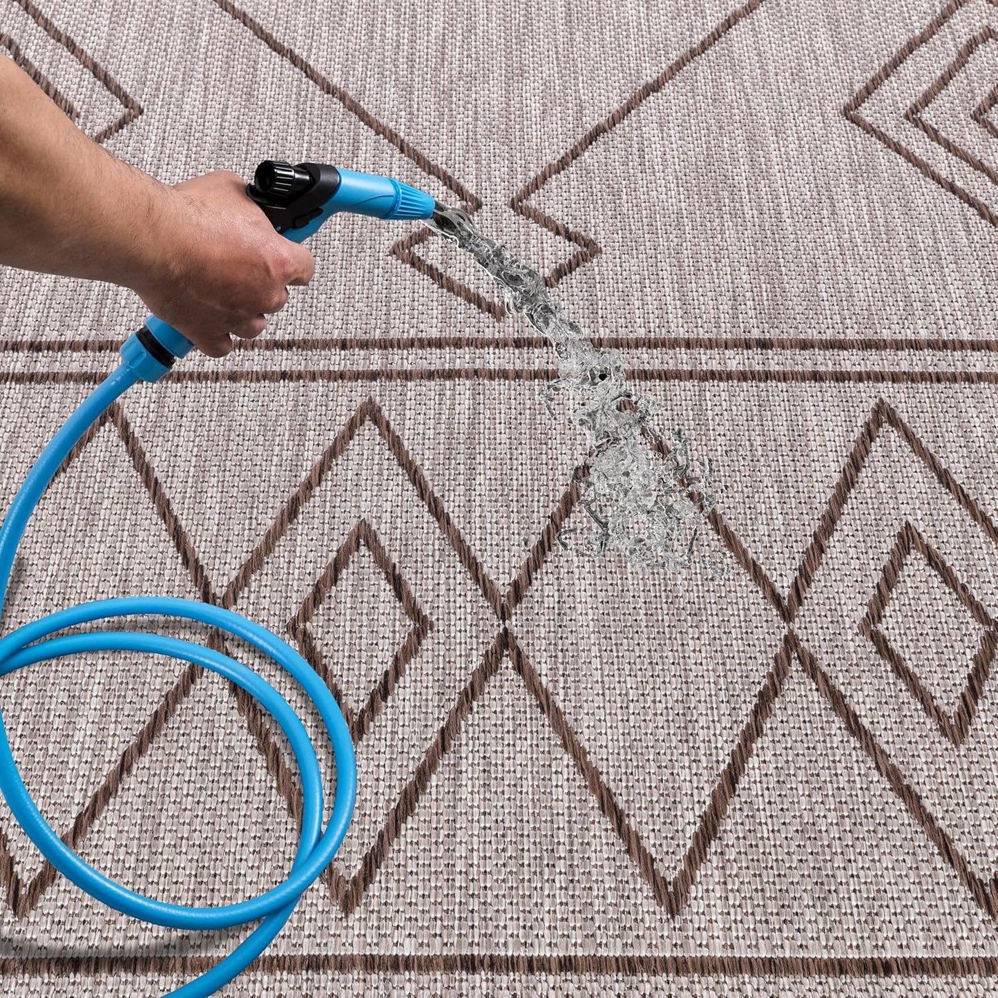 Keen Home Design Terrace Outdoor Area Rug - 4x6 Washable Indoor/Outdoor Rug for Patio, Kitchen, Balcony, Beach, Garden, Deck and Porch, Size: 3'10"x5'7"